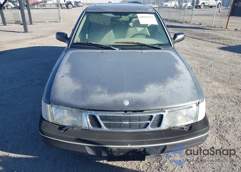 1994 Saab 900 S z USA, uszkodzony, nr VIN YS3DM35B7R2034125